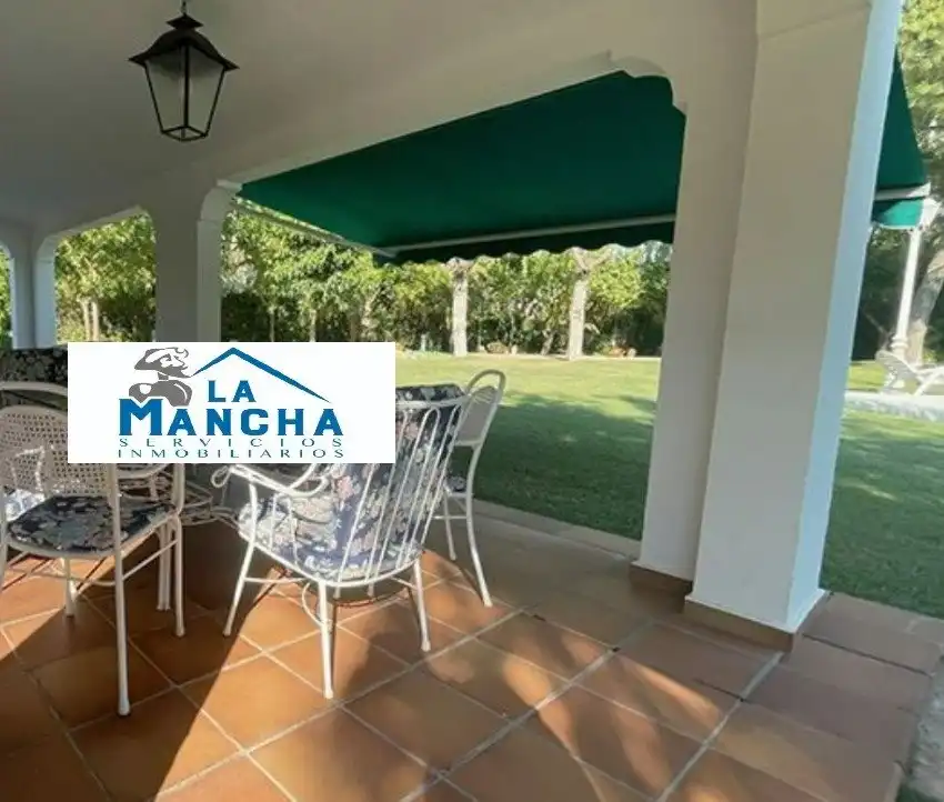 Casa rústica amb piscina en venda a Calle GARDENIA, imagen 9