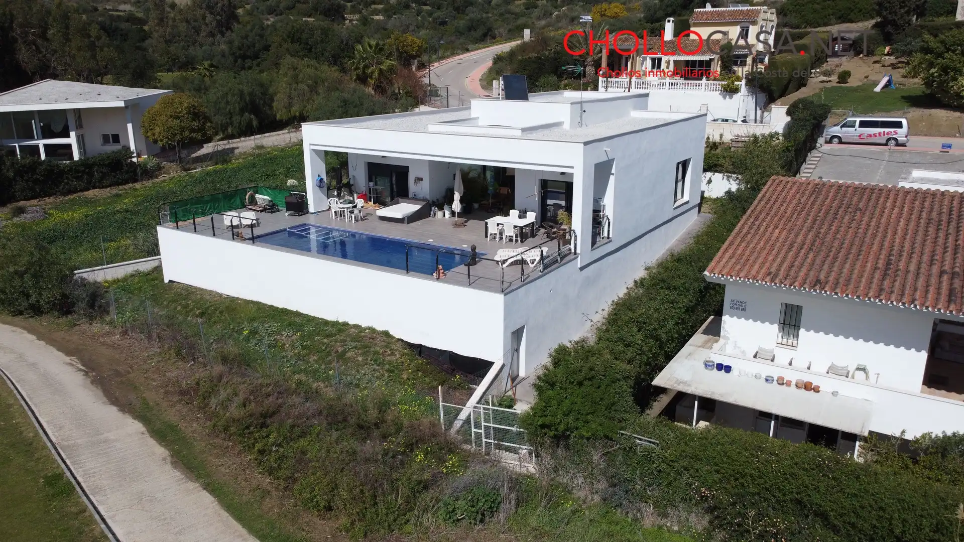 Vista exterior de Casa o chalet en venta en Estepona con Jardín privado, Terraza y Trastero
