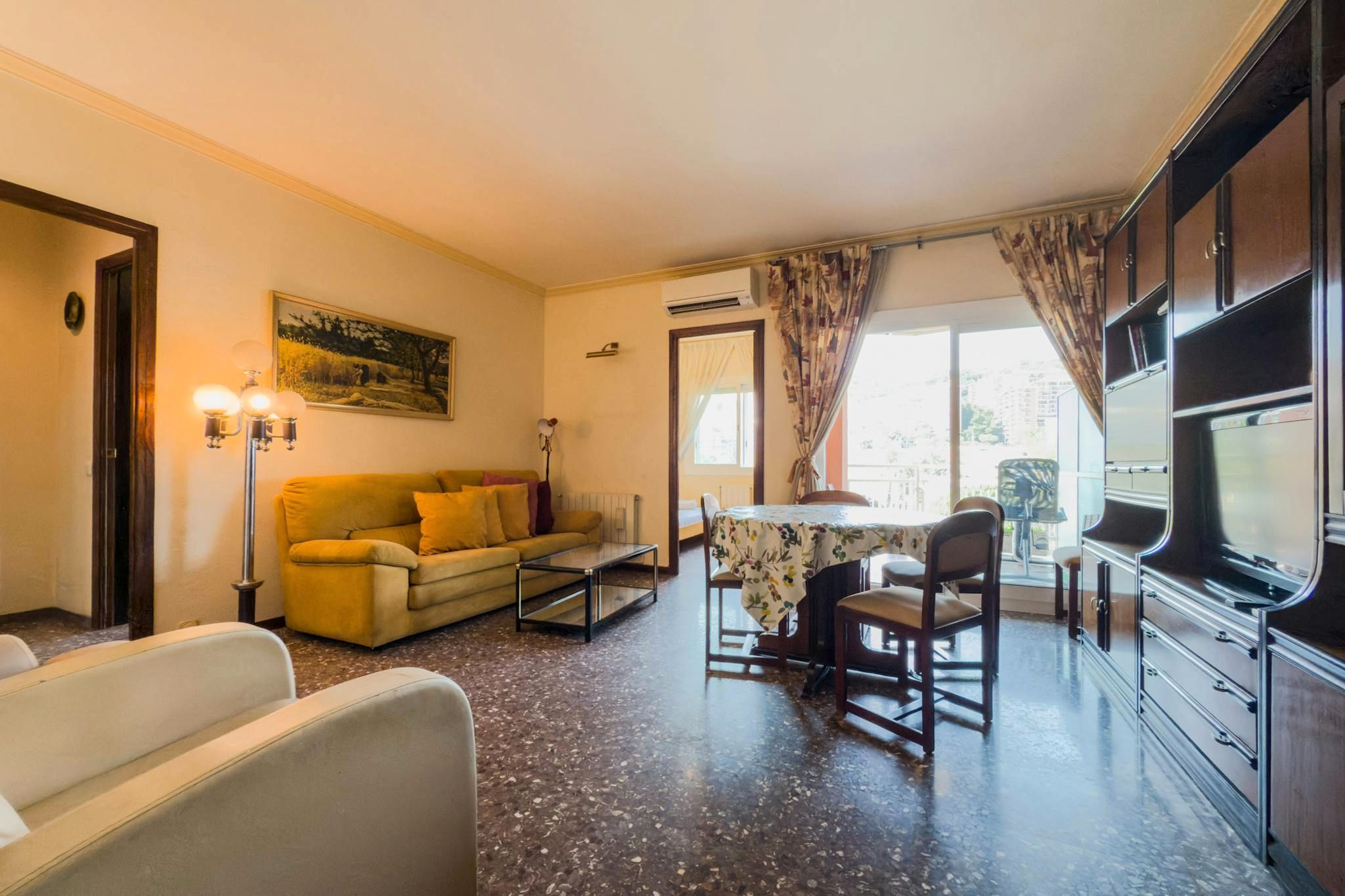 Sala d'estar de Pis de lloguer en  Barcelona Capital amb Calefacció, Moblat i Rentadora