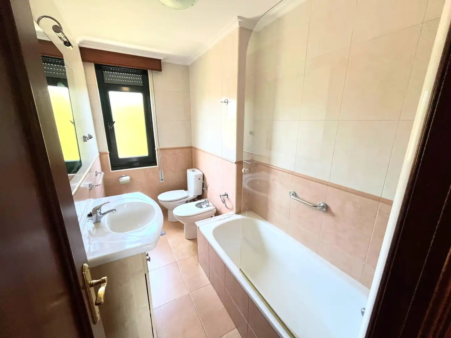 Baño de Casa o chalet en venta en Valdoviño con Jardín privado, Terraza y Amueblado