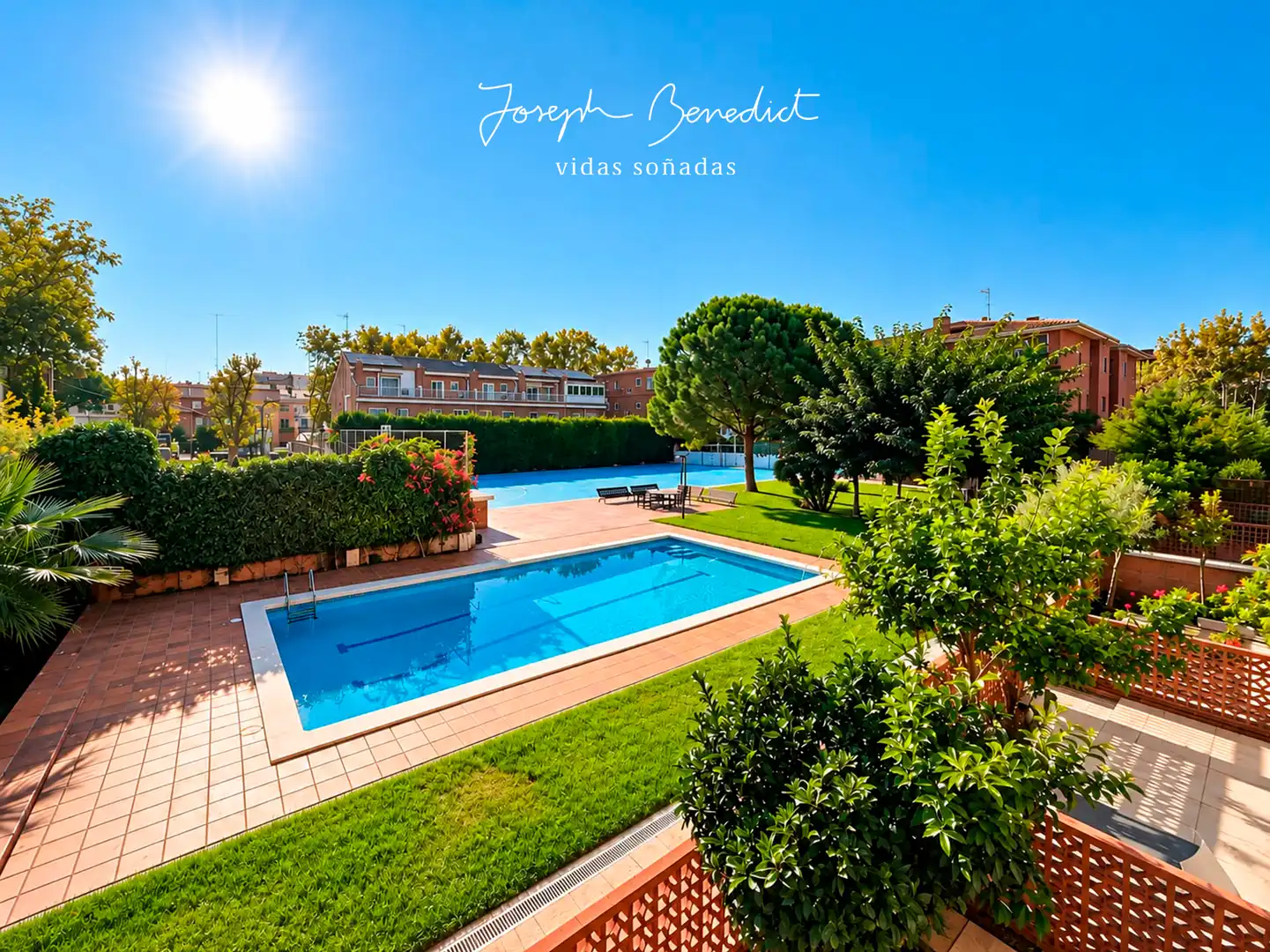 Piscina de Casa o chalet en venta en Castelldefels con Aire acondicionado, Calefacción y Jardín privado