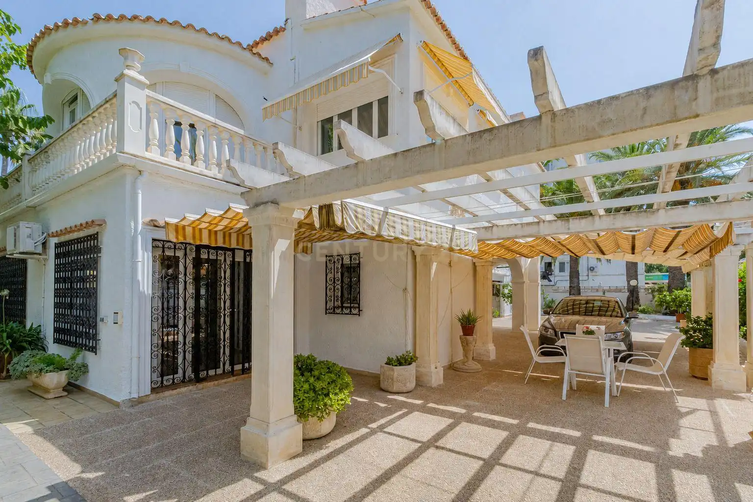 Terrace of Houses for sale in Dénia  with Air Conditioner, Private garden and Storage room