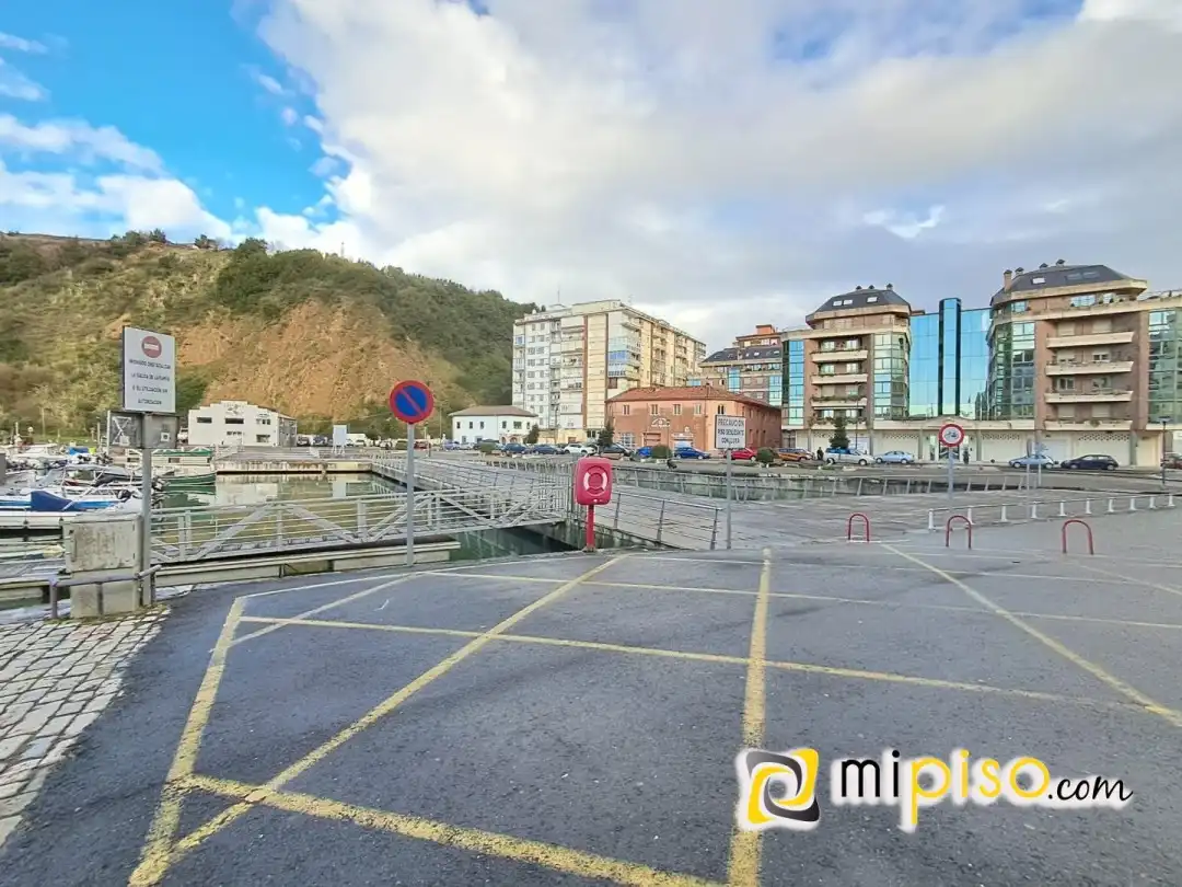 Flat for rent in MENENDEZ PELAYO, 29, Zona Playa