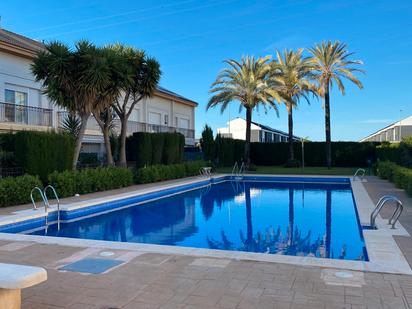 Piscina de Casa adosada en venda en Gandia amb Aire condicionat, Piscina i Forn