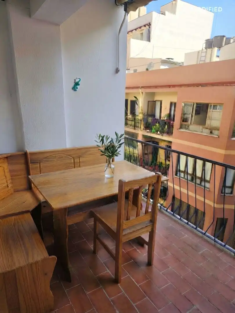 Apartament amb terrassa en venda a Llevant