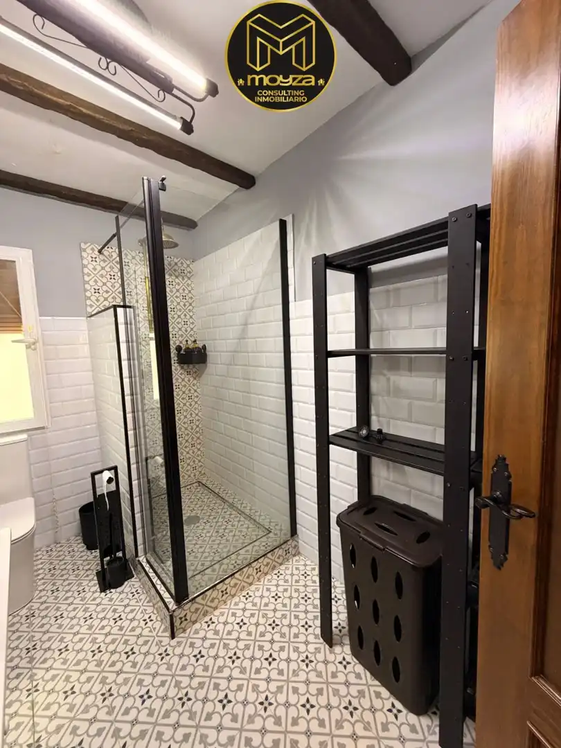 Baño de Piso de alquiler en Jaén con Terraza