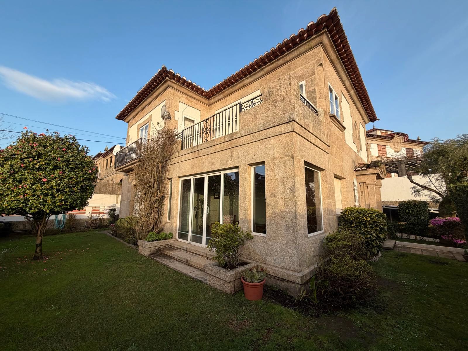 Exterior view of House or chalet for rent in Vigo   with Air Conditioner, Heating and Private garden