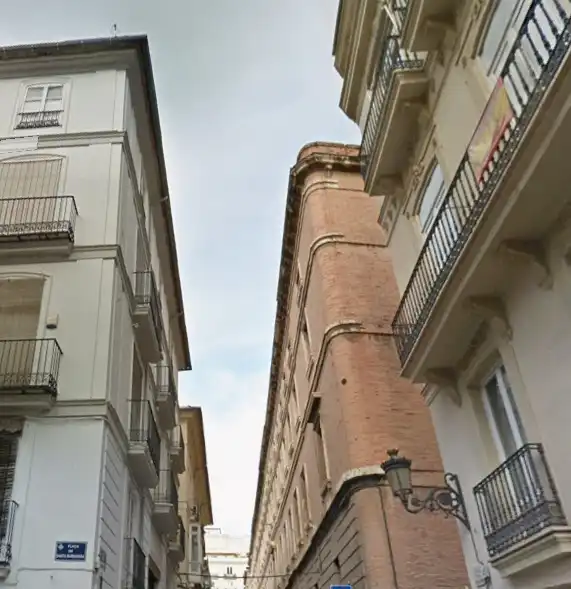 Residenziale con ascensore in vendita a Ciutat Vella