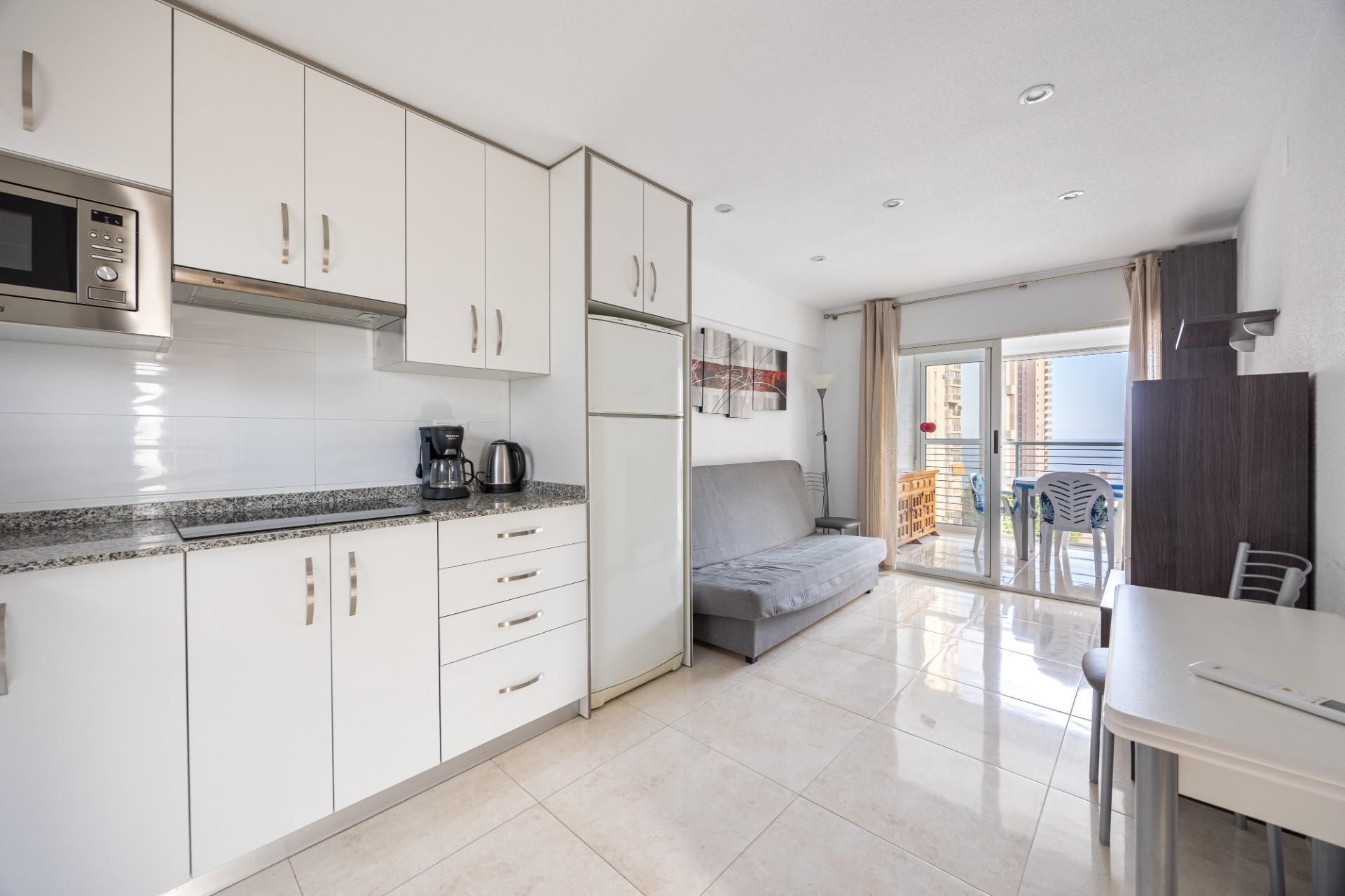 Cuina de Apartament en venda en Benidorm amb Terrassa i Traster
