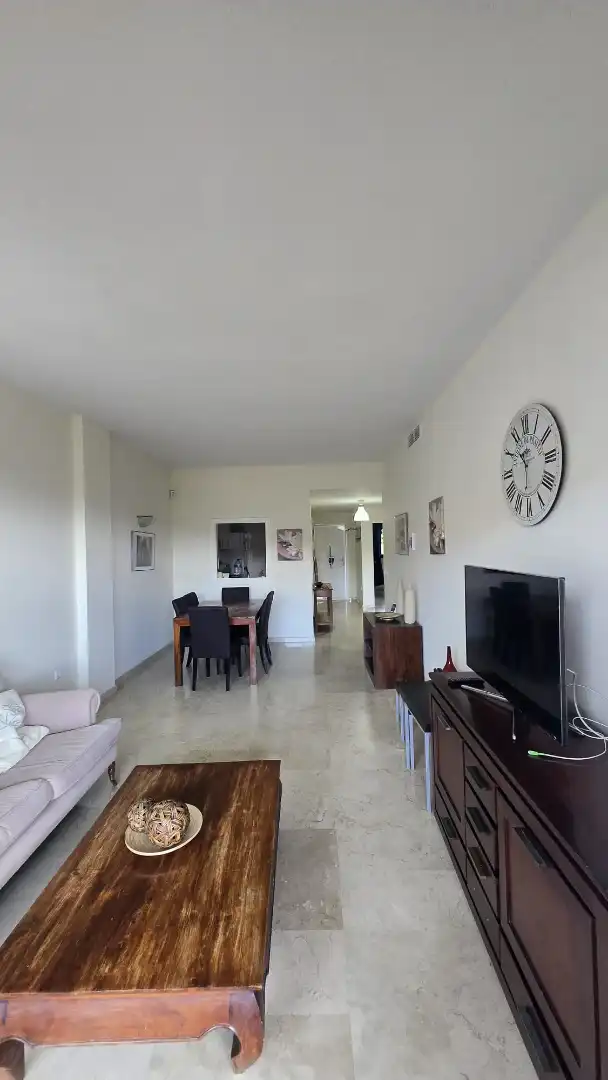 Habitatge amb terrassa en venda a Avenida Sierra Morena 47, imagen 6