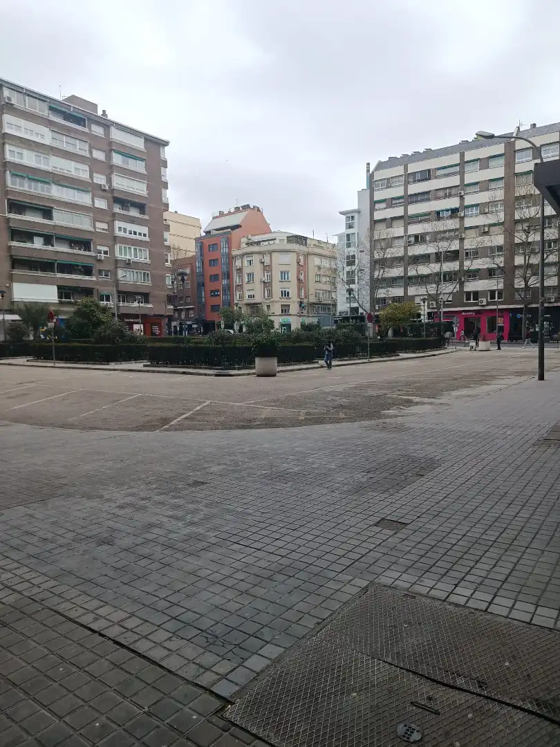 Vista exterior de Local en venta en Madrid con Aire acondicionado, Calefacción y Amueblado