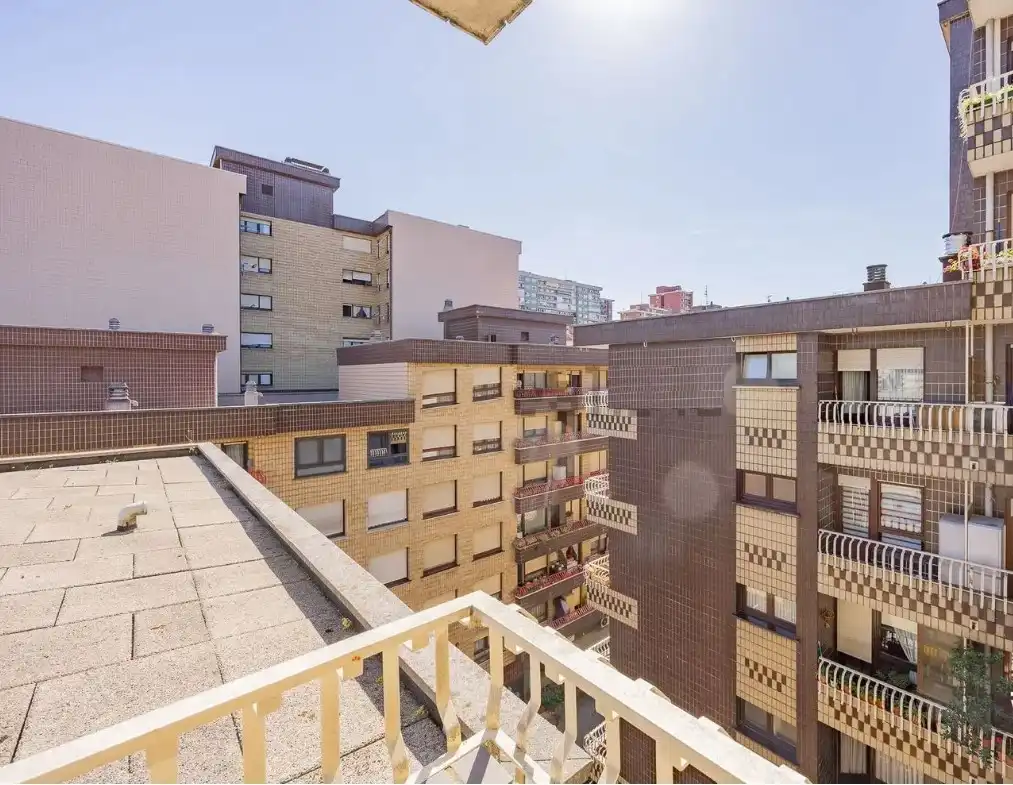 Exterior view of Flat for sale in Bilbao   with Heating and Balcony