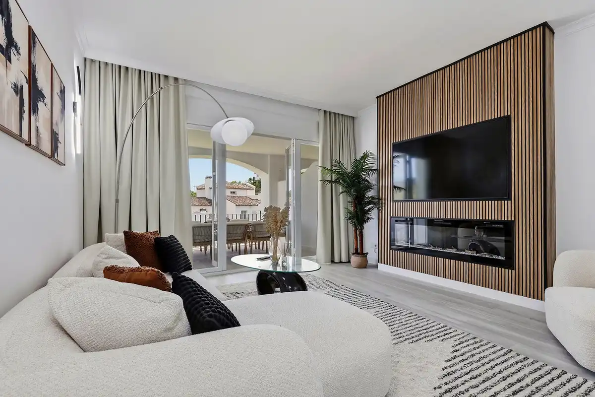 Apartamento con ascensor en venta en El Paraíso, imagen 3