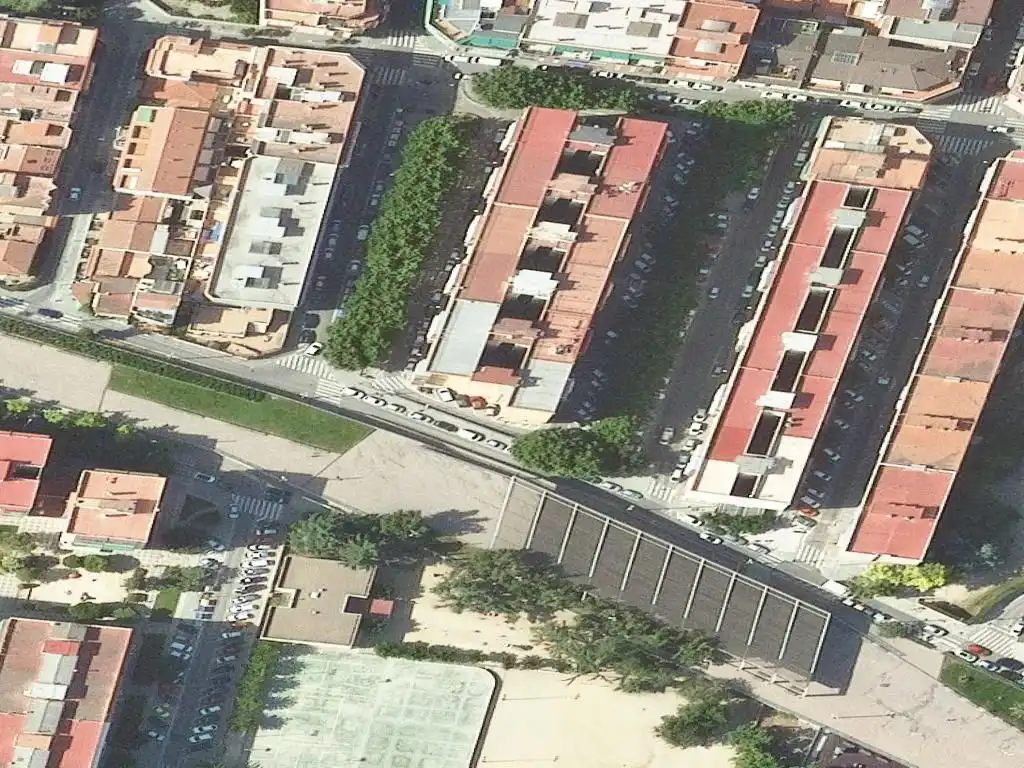 Piso en venta en Calle Monturiol, imagen 3