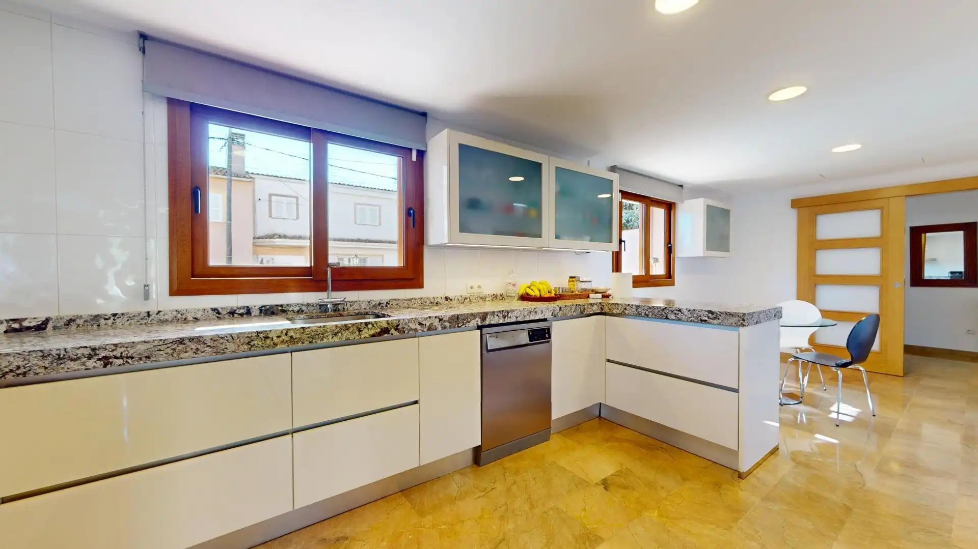 Cuina de Casa o xalet en venda en  Palma de Mallorca amb Aire condicionat, Jardí privat i Piscina