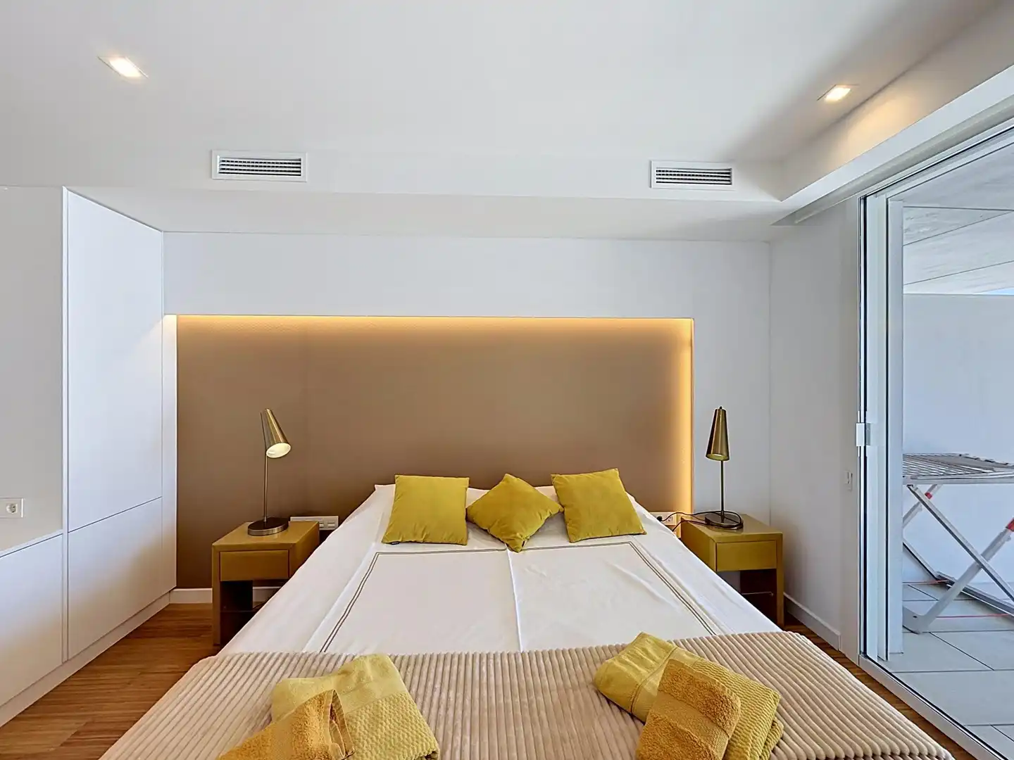 Apartament amb piscina en venda a Cumbre del Sol, imagen 16