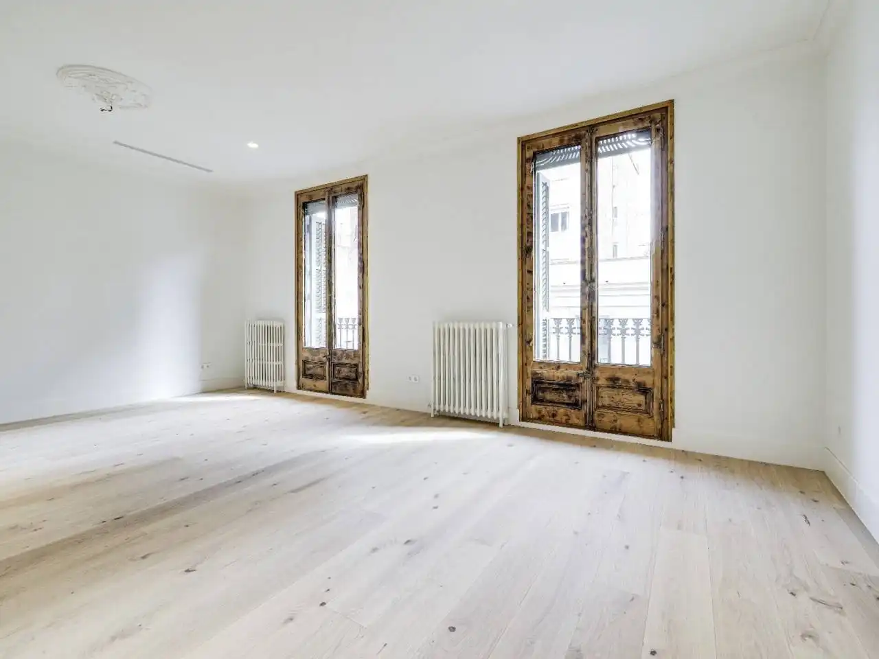 Bedroom of Flat for sale in Madrid  with Air Conditioner, Heating and Parquet flooring