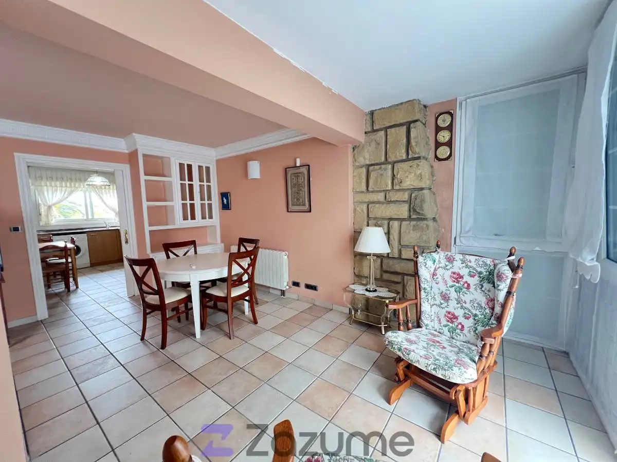 Casa o xalet de lloguer a Bo. Julio Arteche, Sondika