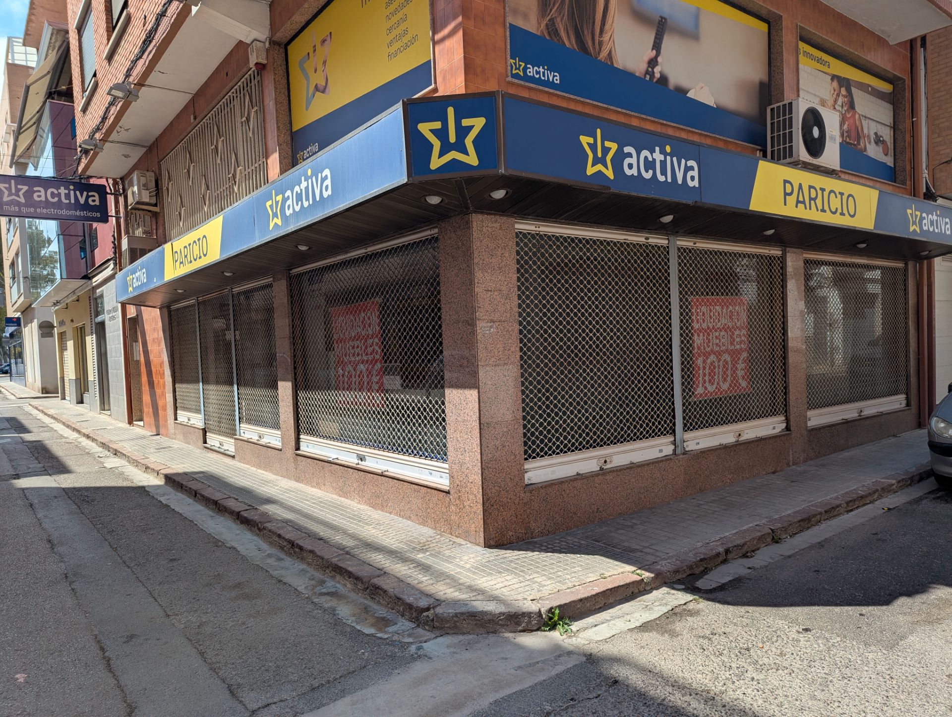 Premises for sale in Sagunto / Sagunt  with Alarm