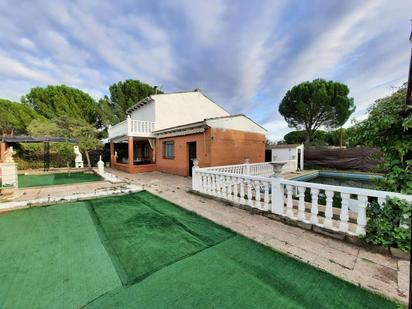 Garden of House or chalet for sale in Escalona  with Terrace and Swimming Pool