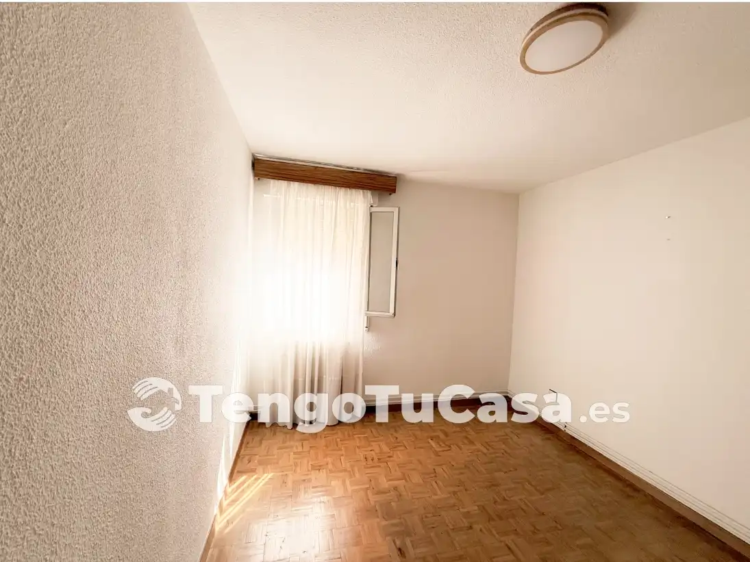 Bedroom of Flat for rent in Madrid  with Heating, Furnished and Oven