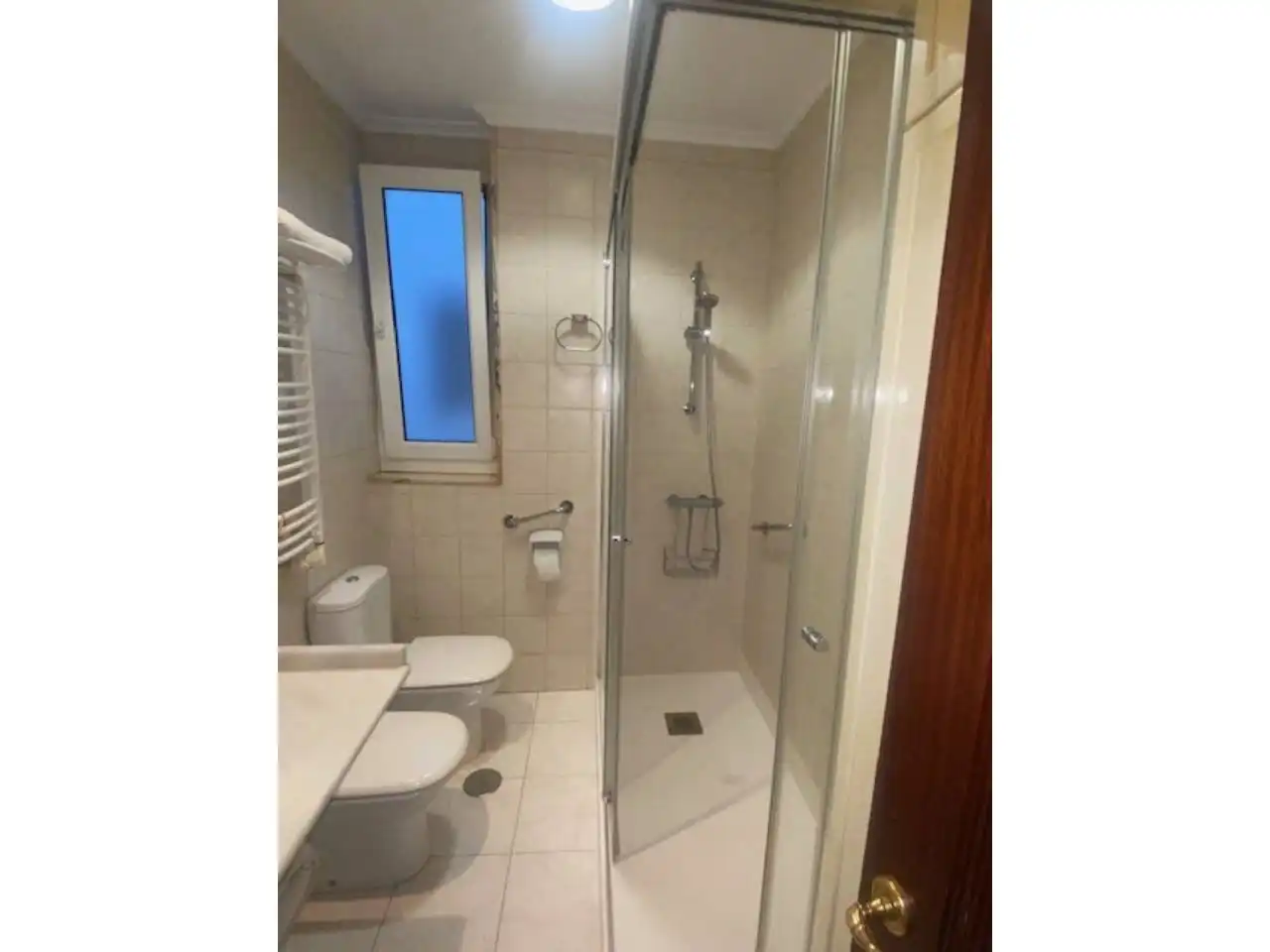 Baño de Piso en venta en Santander con Calefacción