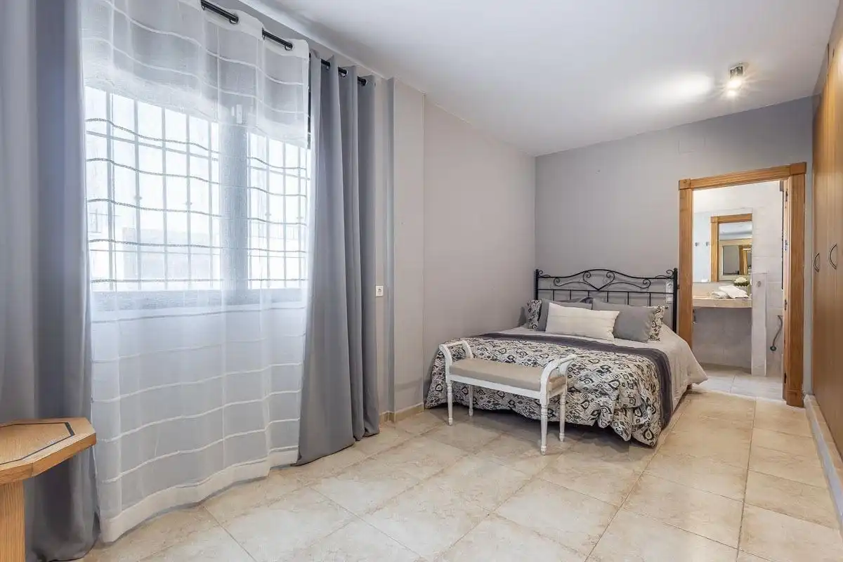 Habitación de Finca rústica en venta en Atarfe con Calefacción, Jardín privado y Piscina