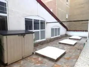 Vista exterior de Estudi de lloguer en Gijón  amb Calefacció, Parquet i Moblat