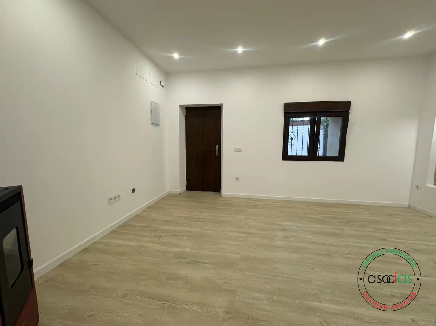 Casa adosada en venta en Gijón  con Calefacción y Jardín privado