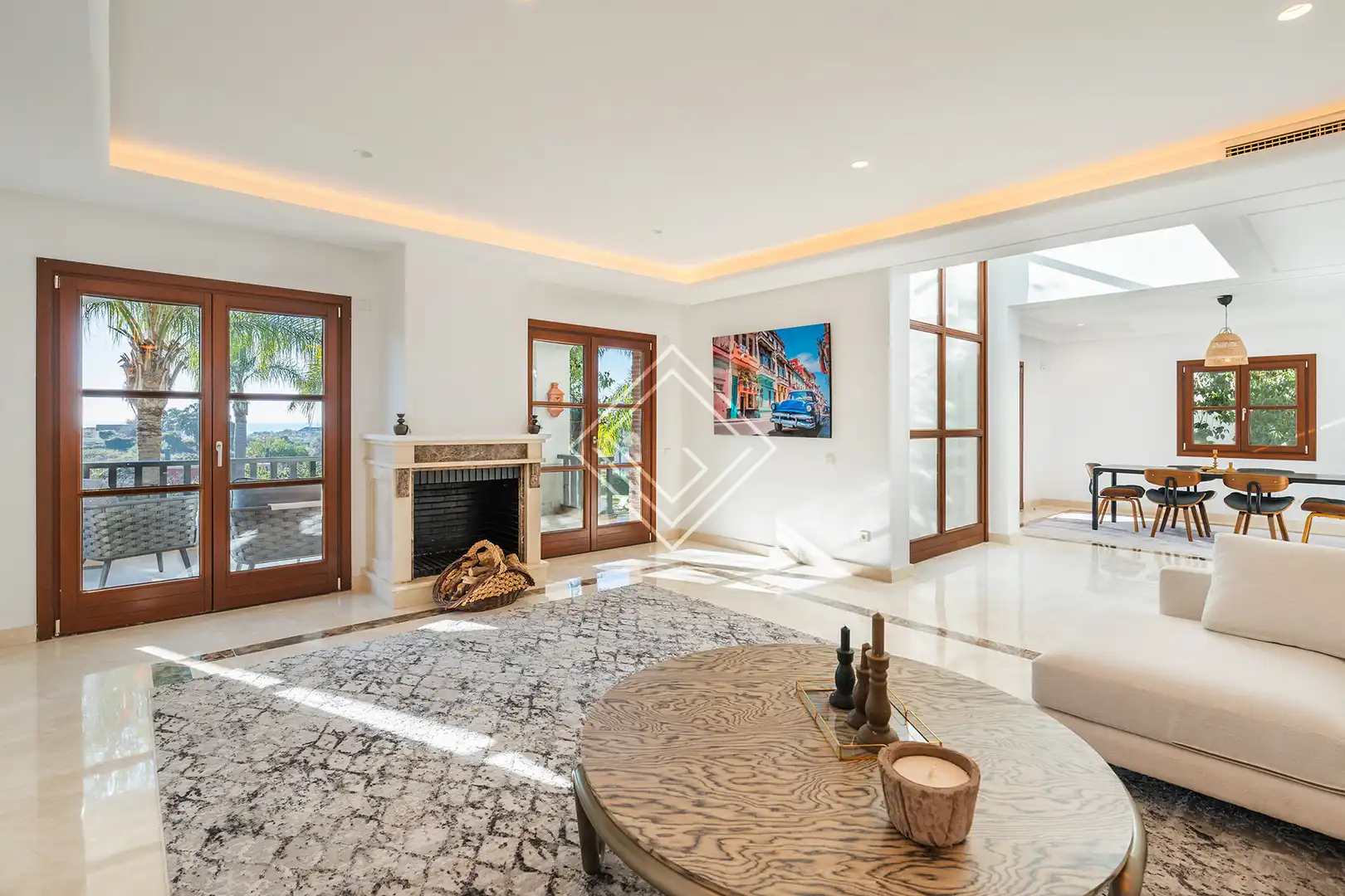 Chalet con piscina en venta en Milla de Oro, imagen 8