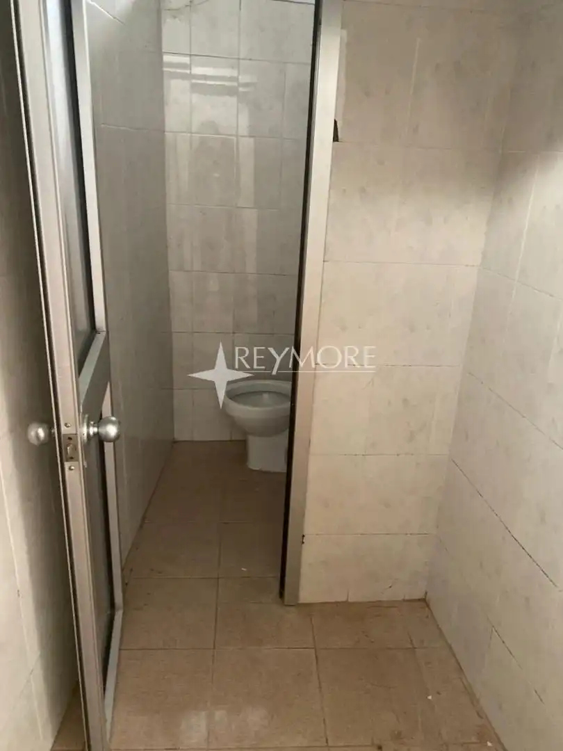Bany de Casa o xalet en venda en Guadalcázar amb Aire condicionat, Terrassa i Traster