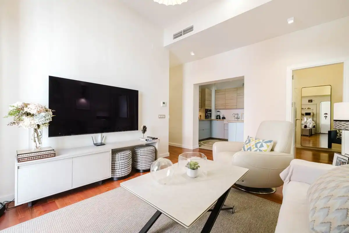 Flat with terrace for sale in Calle Cárcer, imagen 6