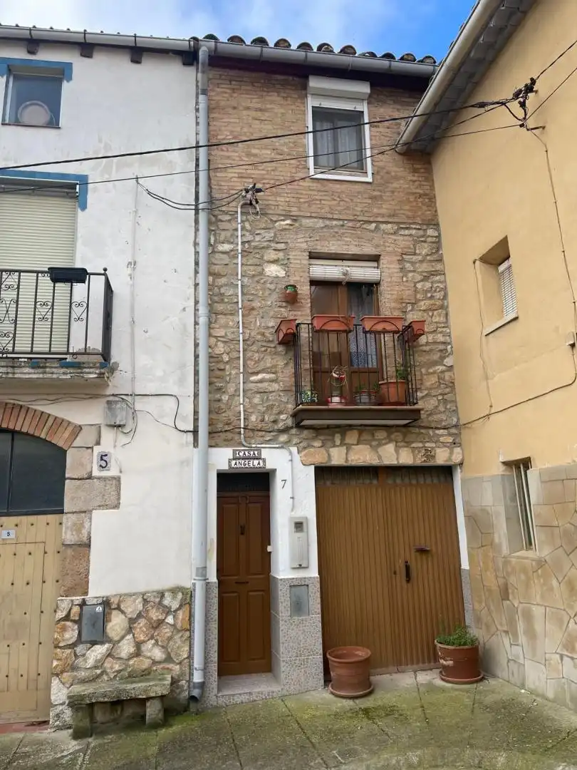 Vista exterior de Finca rústica en venda en La Granadella amb Calefacció