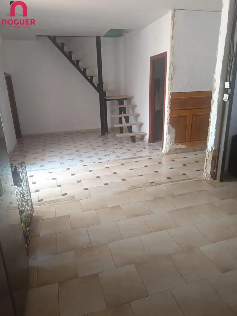 Casa adosada en venda en Córdoba amb Aire condicionat, Terrassa i Traster