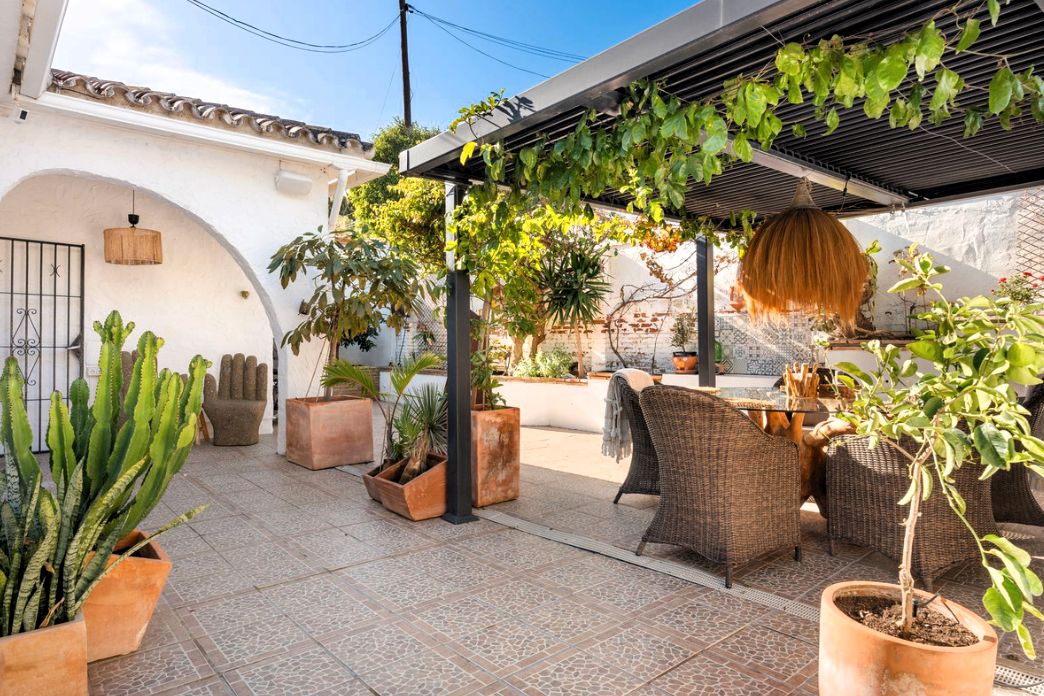 Terrace of House or chalet for sale in Benalmádena  with Air Conditioner, Heating and Private garden