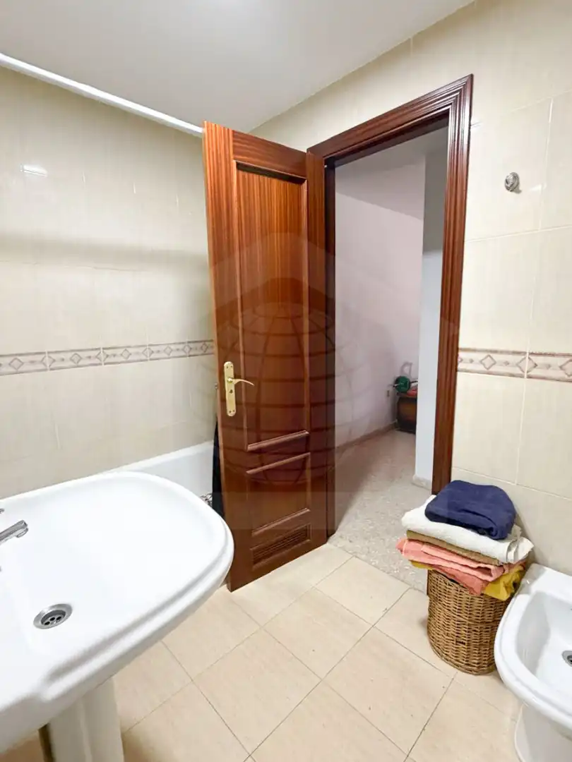 Baño de Piso en venta en Cártama con Trastero