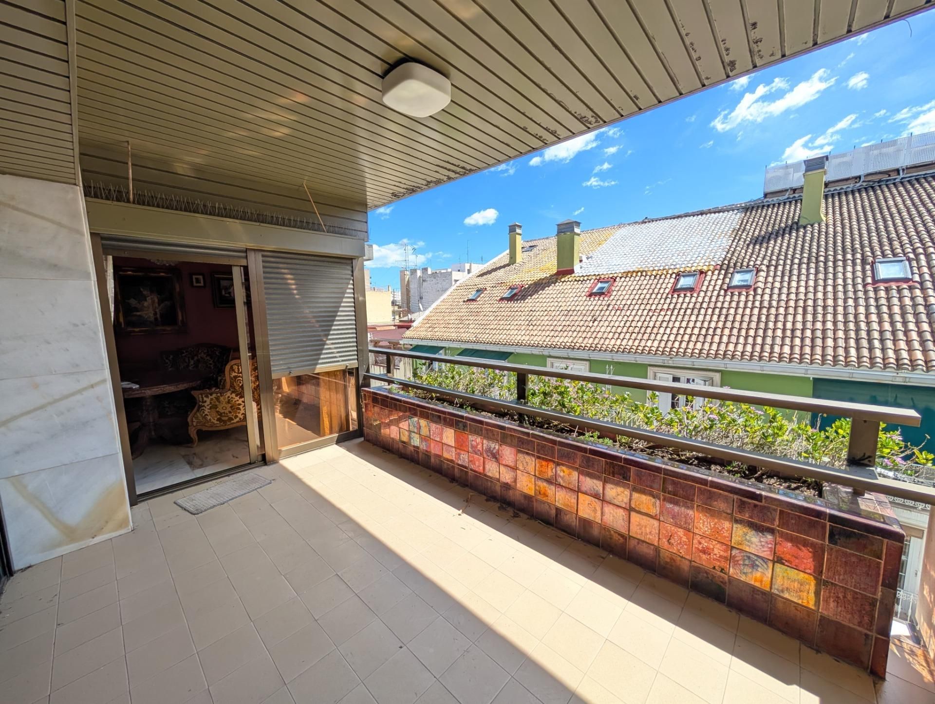 Exterior view of Flat for sale in Gandia  with Terrace, Storage room and Balcony