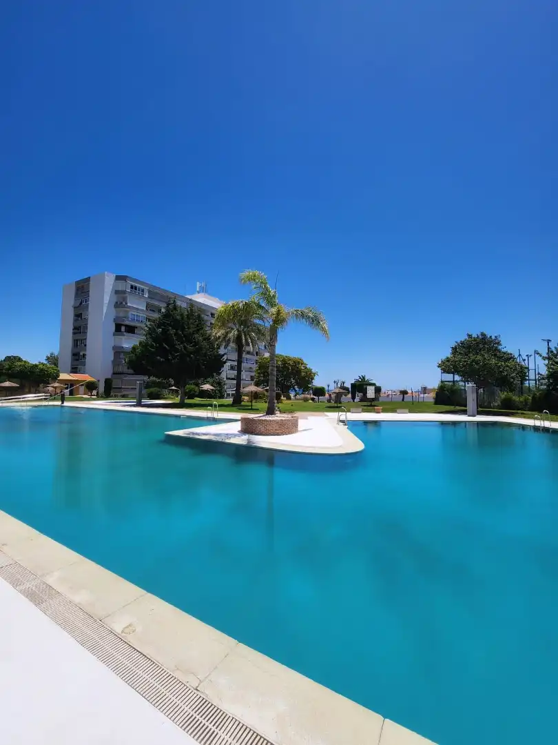 Schwimmbecken von Wohnung zur Miete in Torremolinos mit Möbliert, Haustiere erlaubt und Gemeinschaftspool