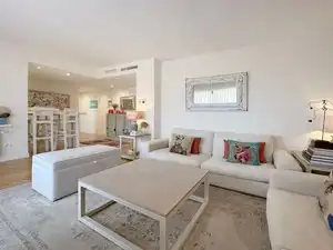 Flat for sale in Somosaguas