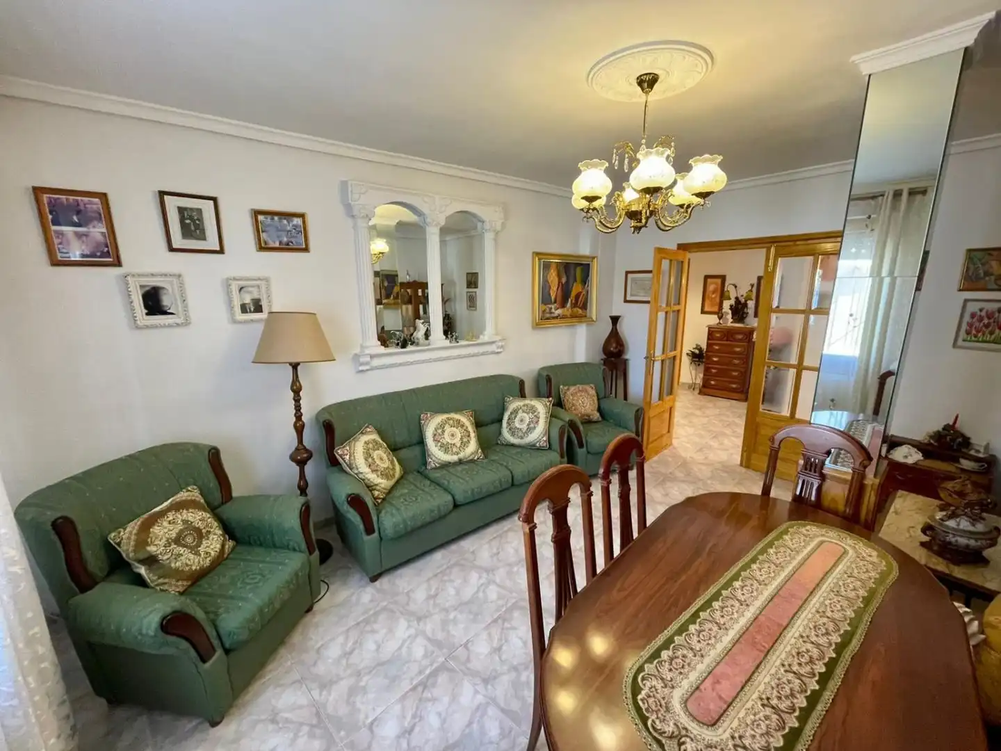 Houses for sale in Castellar de Santiago