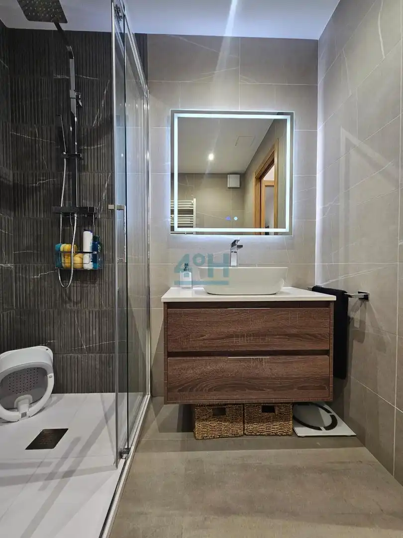 Baño de Piso en venta en Ourense Capital  con Aire acondicionado, Calefacción y Trastero