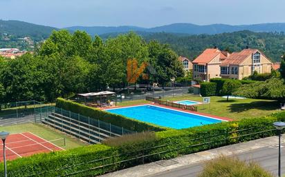 Swimming pool of House or chalet for sale in Brión