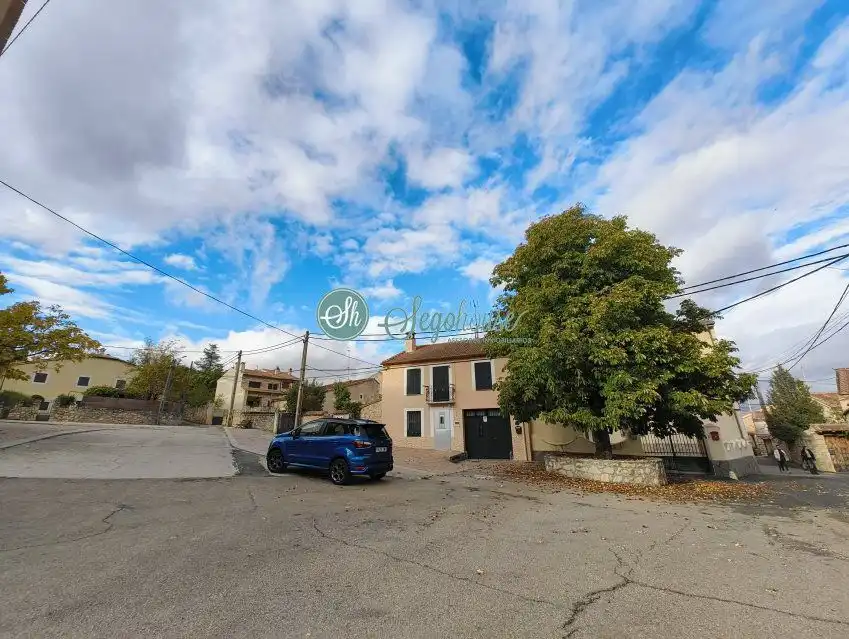 Vista exterior de Piso en venta en Casla con Calefacción y Trastero