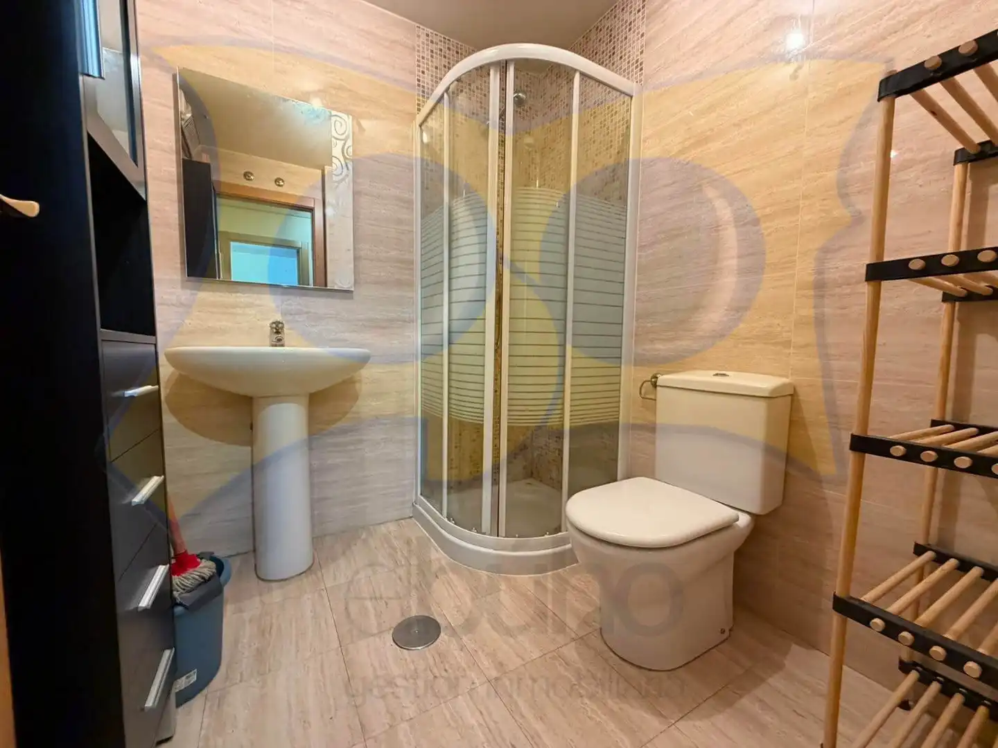 Baño de Apartamento de alquiler en Santa Marta de Tormes con Parquet, Amueblado y Lavadora