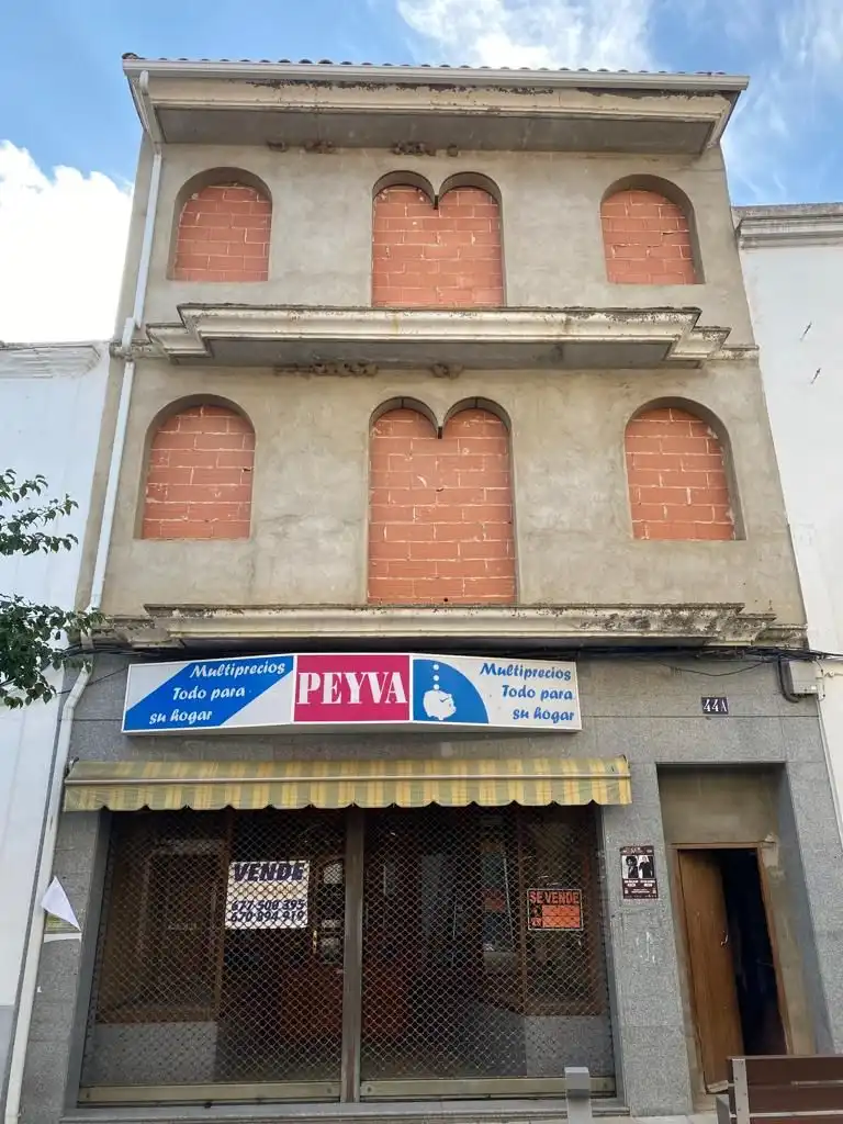Habitatge amb terrassa en venda a Calle Santa Ana 44