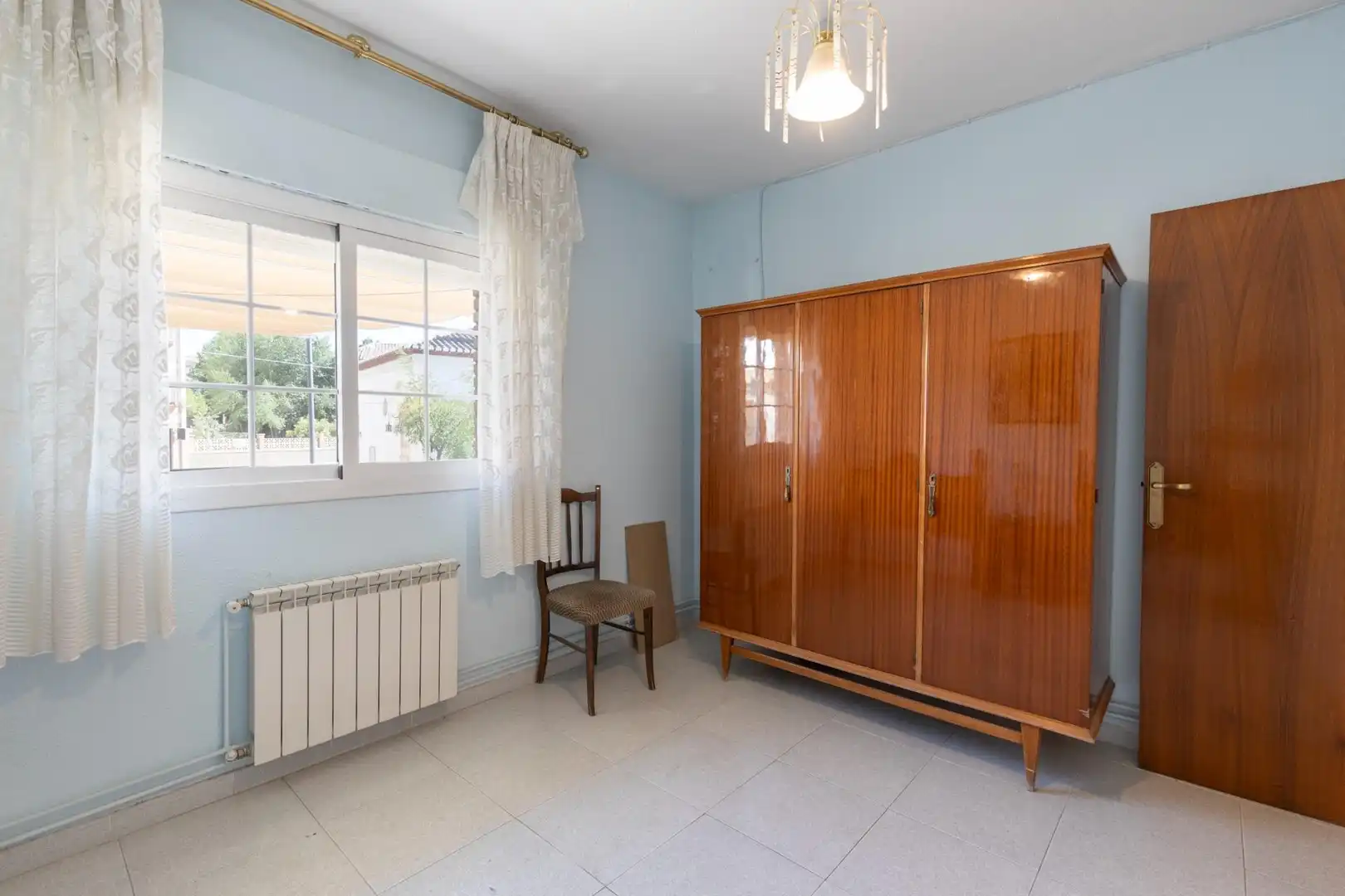 Bedroom of Buildings for sale in La Zubia
