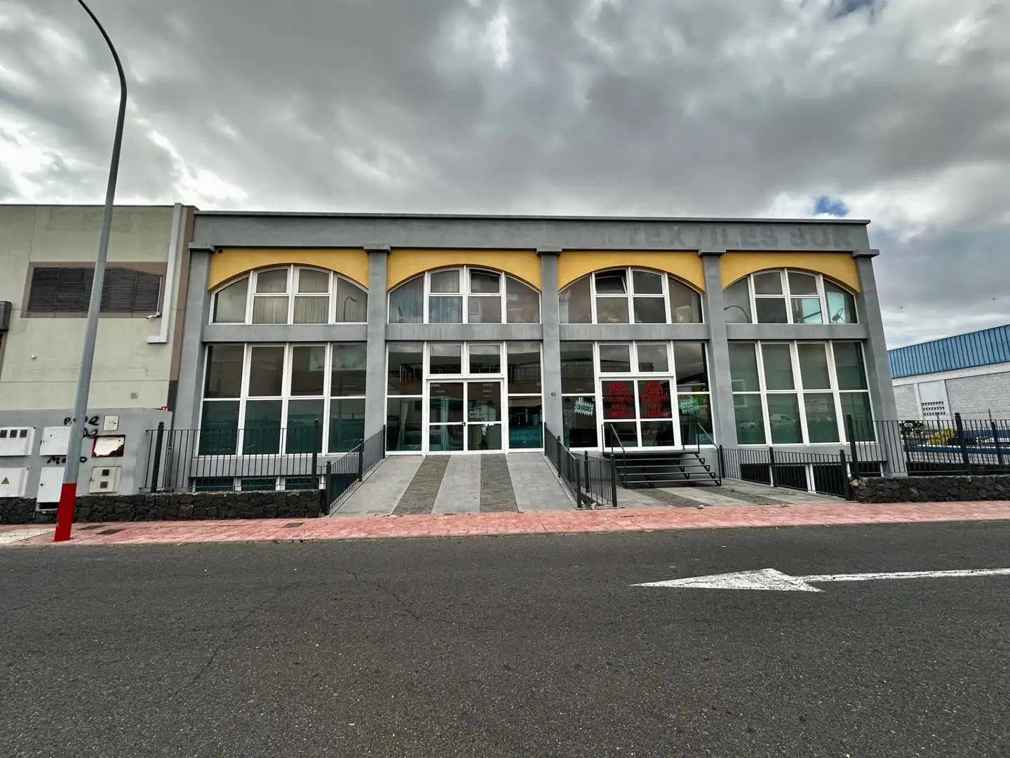 Gebäude zum Verkauf in Las Chafiras