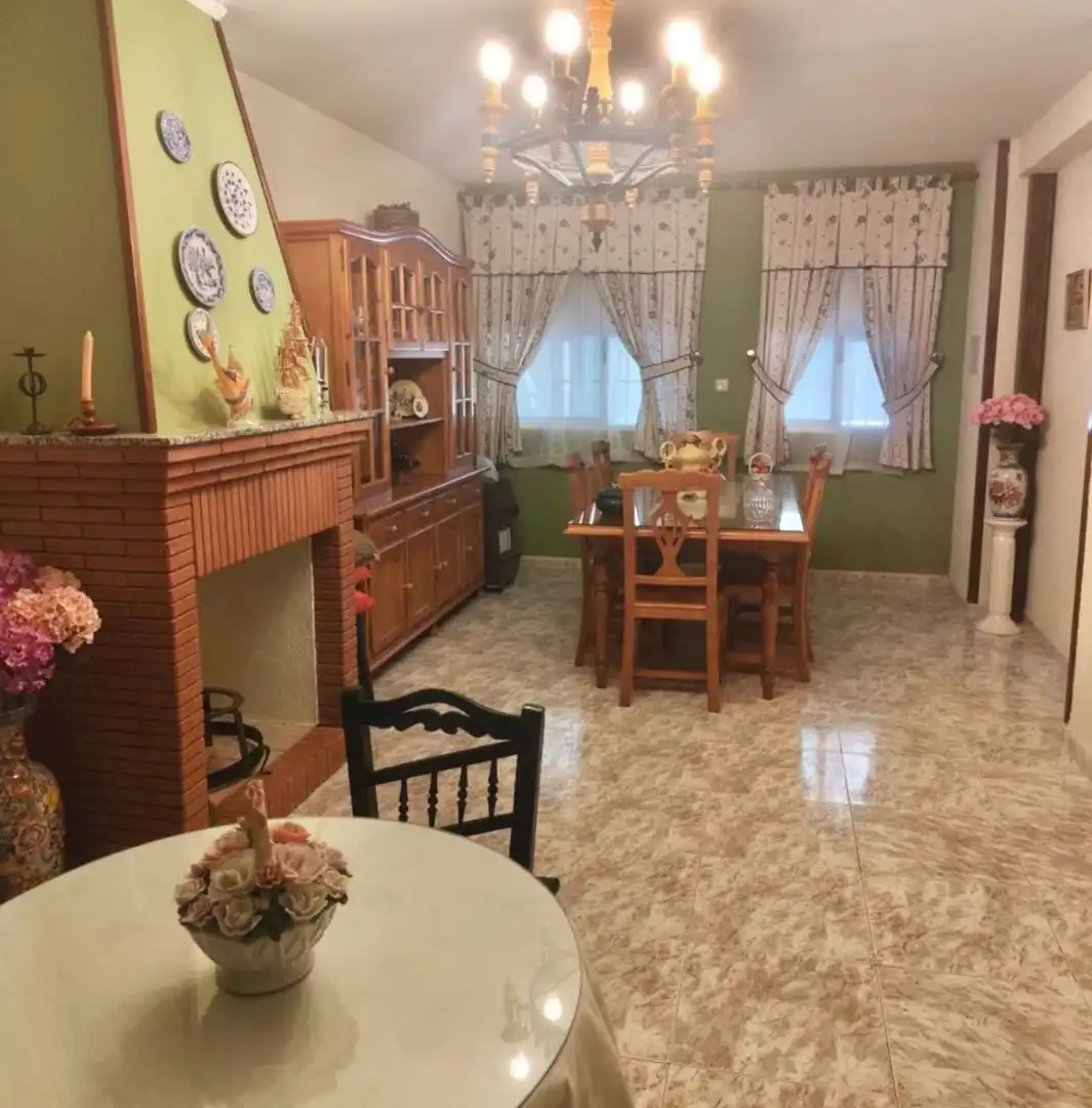Dining room of Houses for sale in Jaén  with Air Conditioner, Heating and Private garden