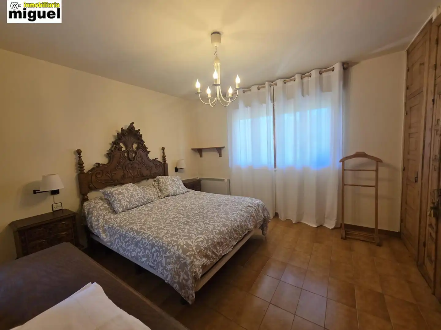 Dormitori de Casa o xalet en venda en Llanes amb Calefacció, Jardí privat i Terrassa