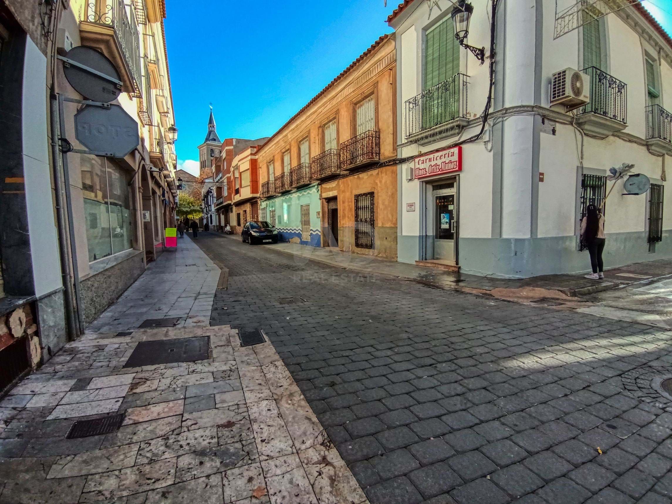 Exterior view of Building for sale in Campo de Criptana